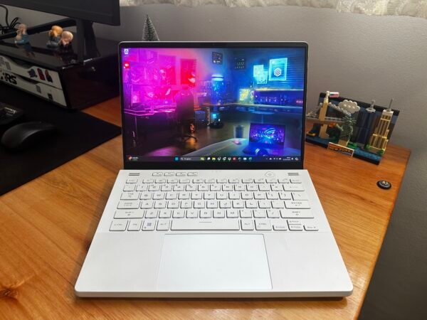 Asus Zephyrus G14 Ryzen 9 6900HS Radeon RX 6700S 8GB 16GB Ram 1TB Ssd 14 pol QHD - Image 2