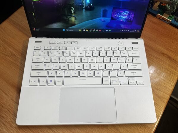 Asus Zephyrus G14 Ryzen 9 6900HS Radeon RX 6700S 8GB 16GB Ram 1TB Ssd 14 pol QHD - Image 3