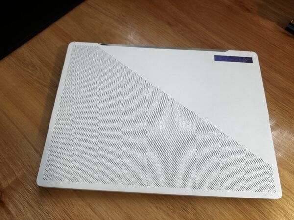 Asus Zephyrus G14 Ryzen 9 6900HS Radeon RX 6700S 8GB 16GB Ram 1TB Ssd 14 pol QHD - Image 10