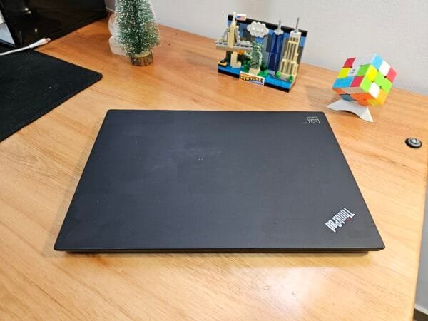 Thinkpad T490 Core i5 8365U vPro 16GB Ram 256GB Ssd 14 pol HD - Image 5