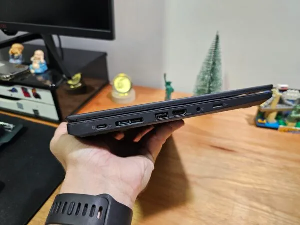 Lenovo Thinkpad T14 AMD Ryzen 5 Pro 5650U 16GB Ram 256GB Ssd 14 pol FHD - Imagem 7