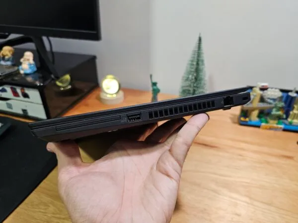 Lenovo Thinkpad T14 AMD Ryzen 5 Pro 5650U 16GB Ram 256GB Ssd 14 pol FHD - Imagem 8