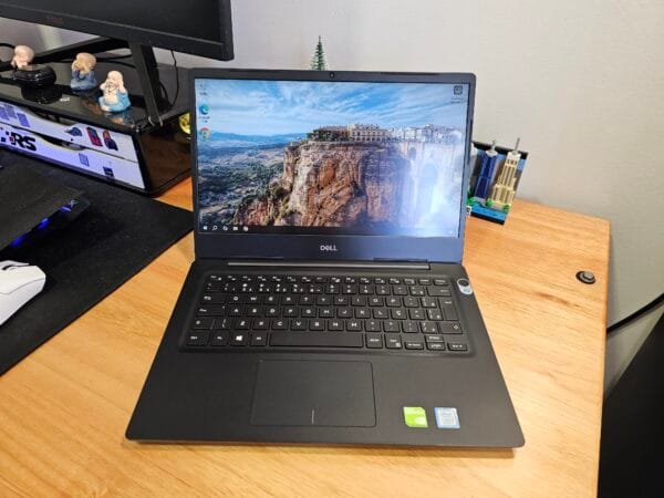 Dell Vostro 5481 Core i5 8265U Nvidia MX130 2GB 16GB Ram 256GB Ssd 14 pol FHD - Image 2