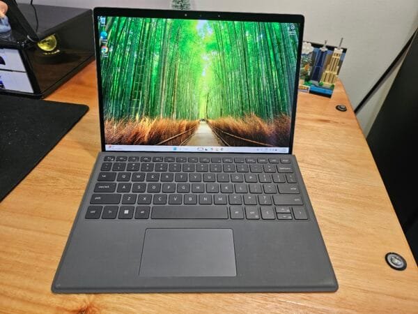 Dell Latitude 7320 2 em 1 Core i5 1140G7 16GB Ram 512GB Ssd 13,3 pol FHD Touch - Image 2