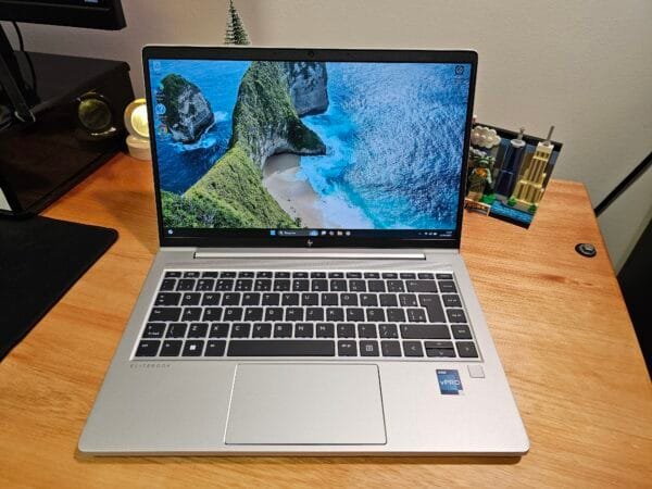 HP Elitebook 640 Core i5 1345U vPro 32GB Ram 500GB Ssd 14 pol FHD