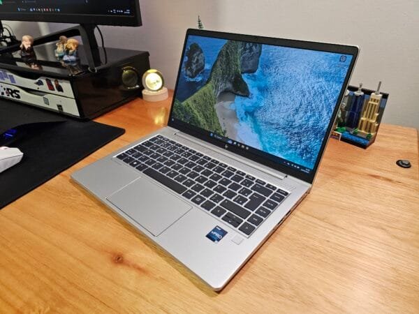 HP Elitebook 640 Core i5 1345U vPro 32GB Ram 500GB Ssd 14 pol FHD - Image 3