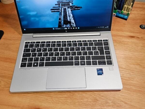 HP Elitebook 640 Core i5 1345U vPro 16GB Ram 256GB Ssd 14 pol FHD - Imagem 3
