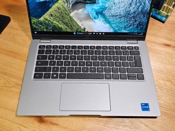 Dell Latitude 5420 Core i5 1145G7 16GB Ram 256GB Ssd 14 pol FHD - Imagem 3