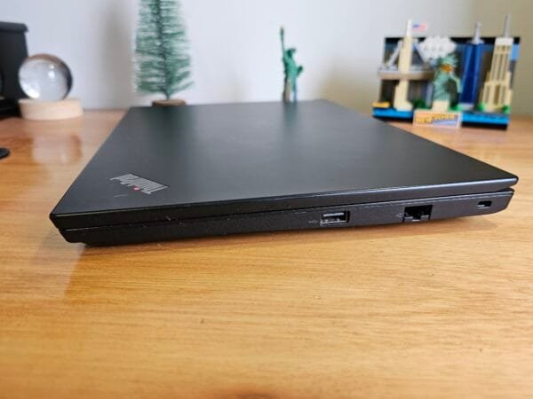 Lenovo Thinkpad E14 AMD Ryzen 7 5700U 16GB Ram 512GB Ssd 14 pol FHD - Imagem 8