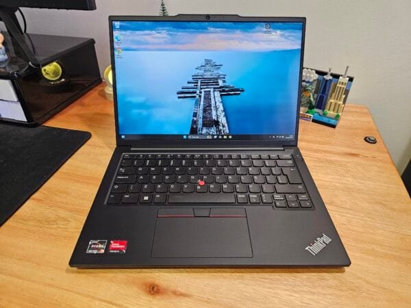 Thinkpad E14 Gen 5 AMD Ryzen 5 7430U 24GB Ram 256GB Ssd 14 pol WUXGA