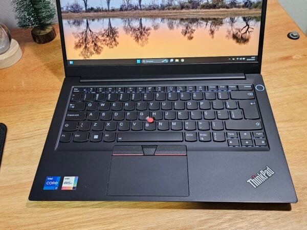 Thinkpad E14 Gen 4 Core i7 1255U 16GB Ram 512GB Ssd 14 pol FHD - Imagem 5