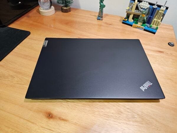 Thinkpad E14 Gen 4 Core i7 1255U 16GB Ram 512GB Ssd 14 pol FHD - Imagem 7