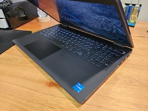 Dell Latitude 3520 Core i5 1135G7 16GB Ram 256GB Ssd 15,6 pol FHD - Imagem 4