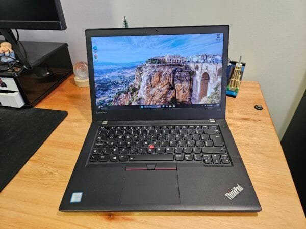 Thinkpad T470 Core i5 7300U 8GB Ram 512GB Ssd 14 pol FHD - Imagem 2
