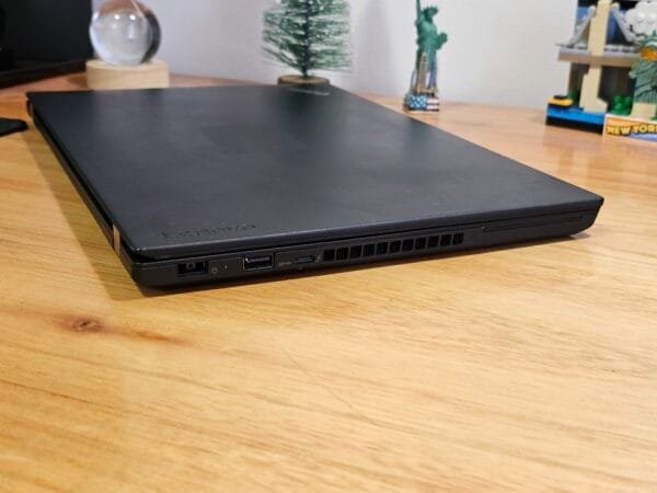 Thinkpad T470 Core i5 7300U 8GB Ram 512GB Ssd 14 pol FHD - Imagem 8