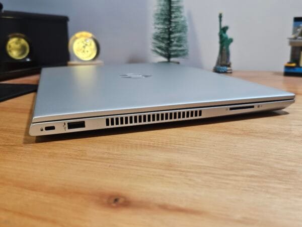 HP Probook 445 AMD Ryzen 5 4500U 16GB Ram 256GB Ssd 14 pol FHD - Imagem 8