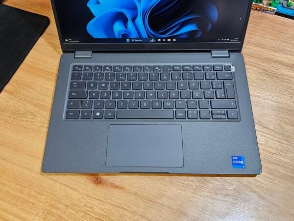 Dell Latitude 3440 Core i7 1355U 16GB Ram 512Gb Ssd 14 pol Full HD - Imagem 3