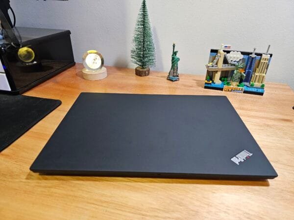 Lenovo Thinkpad T14 Core i5 1145G7 vPro 16gb Ram 256gb Ssd 14 pol Fhd - Imagem 6