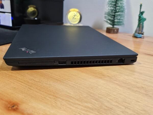 Lenovo Thinkpad T14 Core i5 1145G7 vPro 16gb Ram 256gb Ssd 14 pol Fhd - Imagem 9