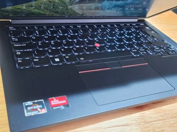 Thinkpad E14 Gen 5 AMD Ryzen 5 7430U 16GB Ram 512GB Ssd 14 pol WUXGA - Imagem 9