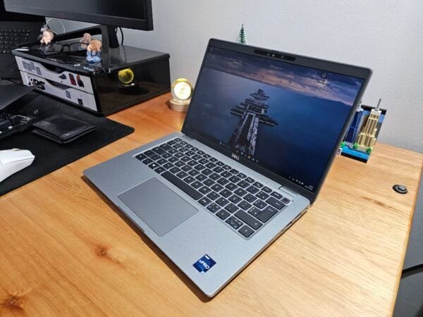 Dell Latitude 5440 Core i7 1365U vPro 16GB Ram 512GB Ssd 14 pol FHD - Imagem 3