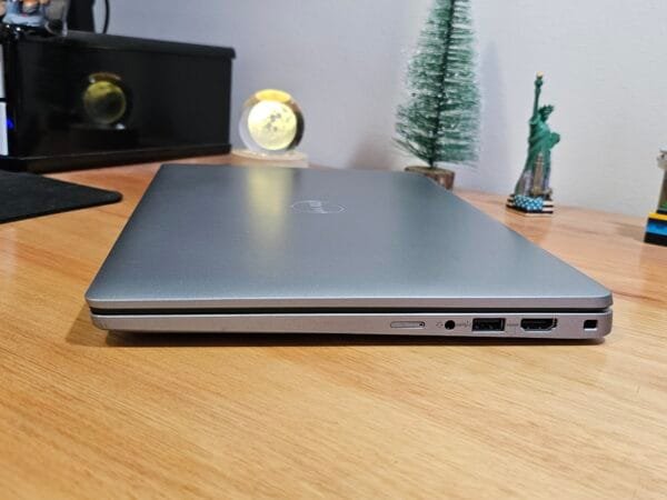 Dell Latitude 5340 Core i7 1365U vPro 16GB Ram 512GB Ssd 14 pol FHD - Imagem 9