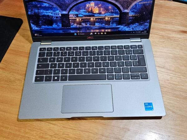 Dell Latitude 5430 Core i5 1245U 16GB Ram 256GB Ssd 14 pol FHD - Imagem 3