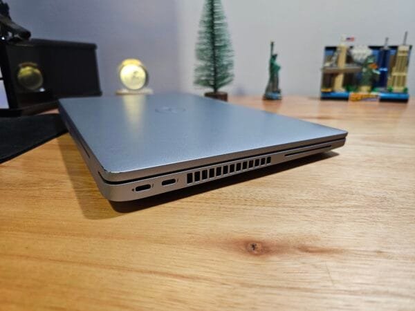 Dell Latitude 5430 Core i5 1245U 16GB Ram 256GB Ssd 14 pol FHD - Imagem 8