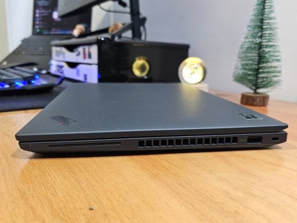 Thinkpad T14 Gen 3 Core i5 1245U 16GB Ram 256Gb Ssd 14 pol WUXGA - Imagem 8