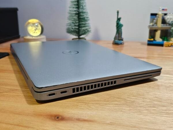 Dell Latitude 5430 Core i5 1245U 16GB Ram 512GB Ssd 14 pol FHD - Imagem 8