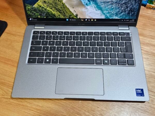 Dell Latitude 5450 Core Ultra 5 135U vPro 32GB Ram 512GB Ssd 14 pol FHD - Imagem 3