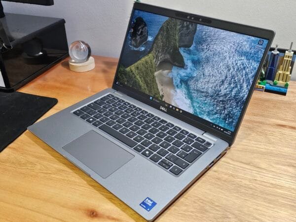 Dell Latitude 5450 Core Ultra 5 135U vPro 32GB Ram 512GB Ssd 14 pol FHD - Imagem 4
