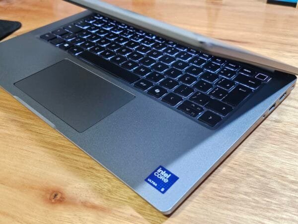 Dell Latitude 5450 Core Ultra 5 135U vPro 32GB Ram 512GB Ssd 14 pol FHD - Imagem 5