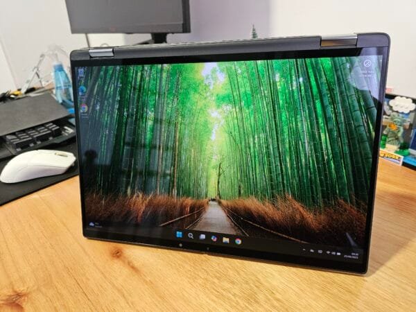 Dell 2 em 1 Latitude 7450 Core Ultra 7 165U 32GB Ram 512GB Ssd 14 pol WUXGA - Imagem 10