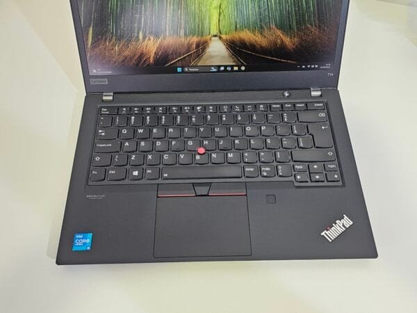 Lenovo Thinkpad T14 Core i5 1145G7 16gb Ram 256gb Ssd 14 pol Fhd - Imagem 3