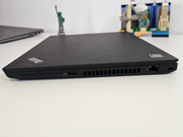 Lenovo Thinkpad T14 Core i5 1145G7 16gb Ram 256gb Ssd 14 pol Fhd - Imagem 9