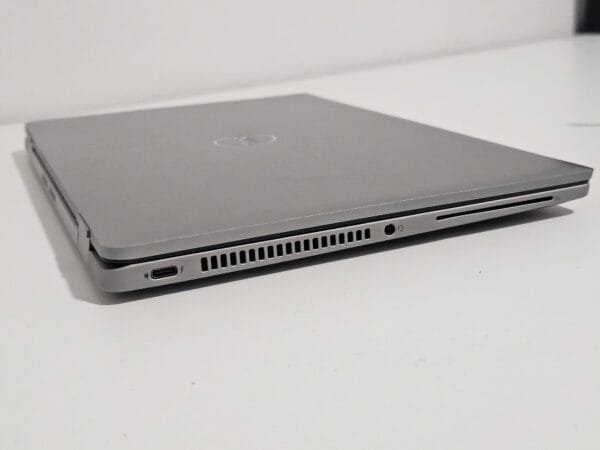 Dell Latitude 7430 Core i5 1245U 16GB Ram 512GB Ssd 14 pol FHD Touchscreen - Imagem 8