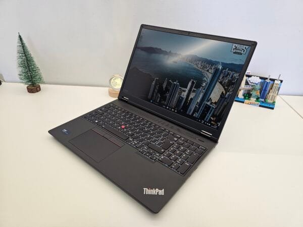 Workstation Lenovo Thinkpad P16v Core Ultra 9 185H Nvidia RTX Quadro A3000 8GB 32GB Ram 512GB Ssd 16 pol - Imagem 4