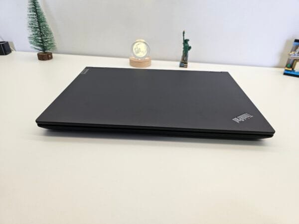 Workstation Lenovo Thinkpad P16v Core Ultra 9 185H Nvidia RTX Quadro A3000 8GB 32GB Ram 512GB Ssd 16 pol - Imagem 7