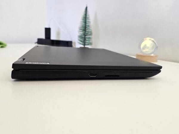 Workstation Lenovo Thinkpad P16v Core Ultra 9 185H Nvidia RTX Quadro A3000 8GB 32GB Ram 512GB Ssd 16 pol - Imagem 10