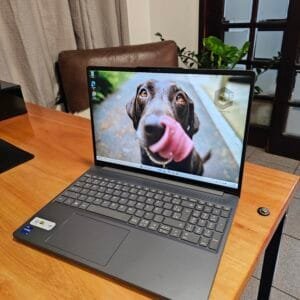 Lenovo Ideapad Slim 3 Core i7 13620H 16GB Ram 512GB Ssd 15,6 pol FHD