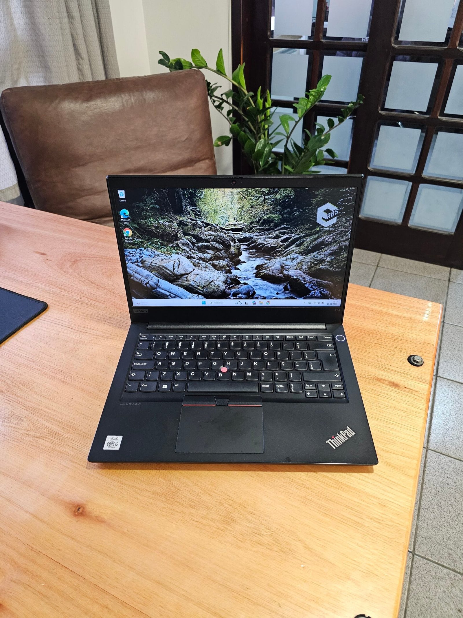 Lenovo Thinkpad E14 Gen 1 Core i5 10310U 8GB Ram 256GB Ssd 500GB Hdd 14 pol FHD - Imagem 2