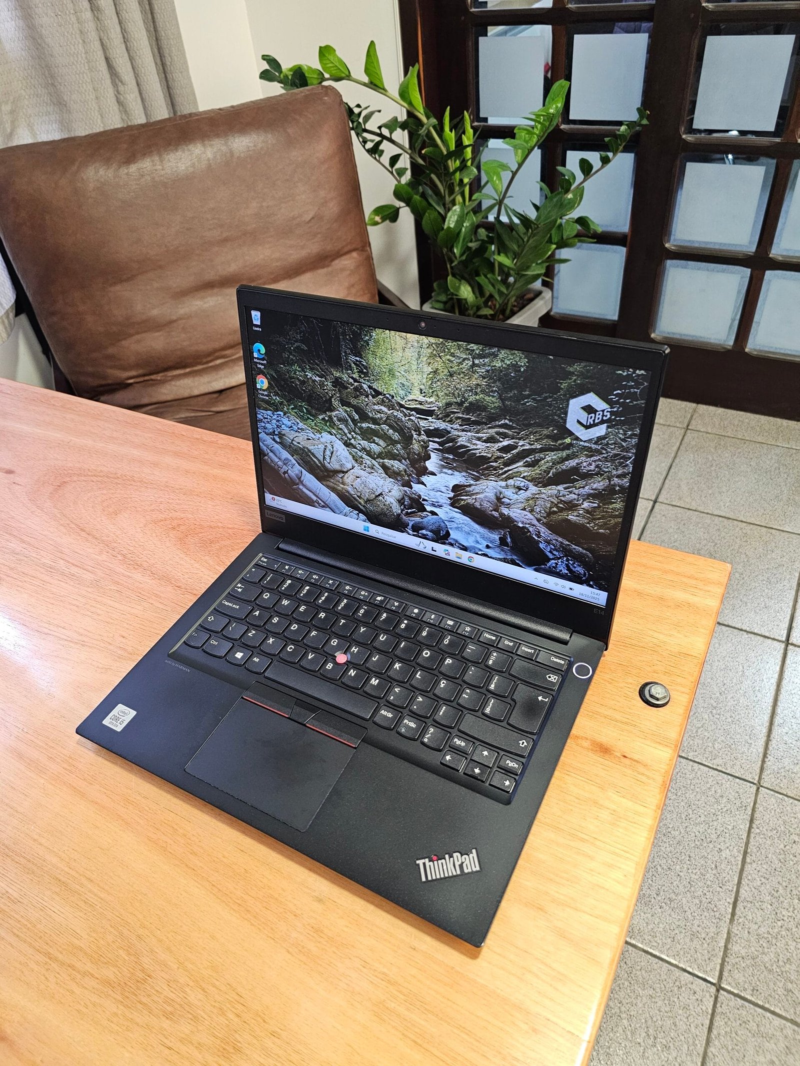 Lenovo Thinkpad E14 Gen 1 Core i5 10310U 8GB Ram 256GB Ssd 500GB Hdd 14 pol FHD - Imagem 11