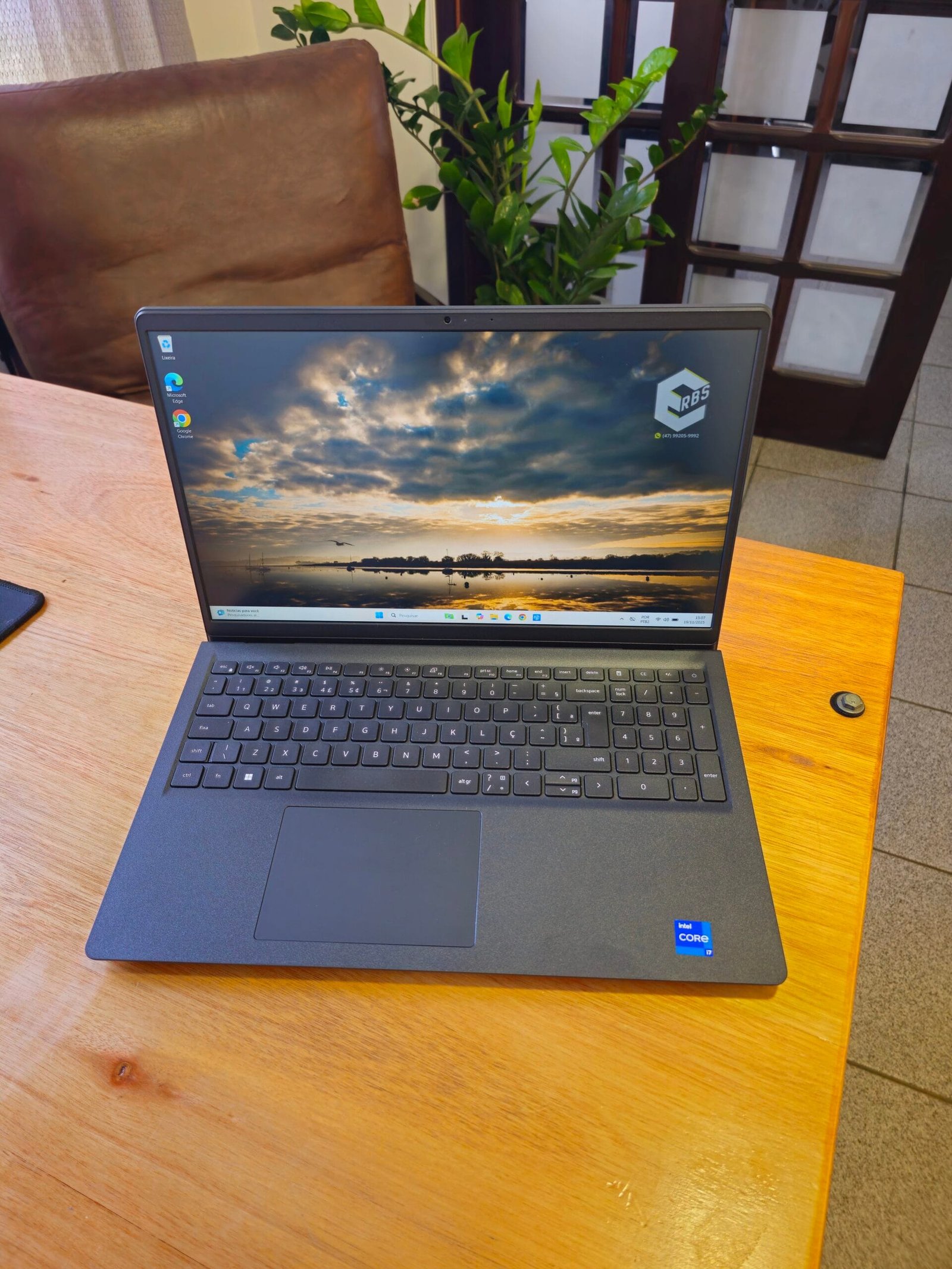 Dell Inspiron 3530 Core i7 1355U 16GB Ram 1TB Ssd 15,6 pol FHD 120hz