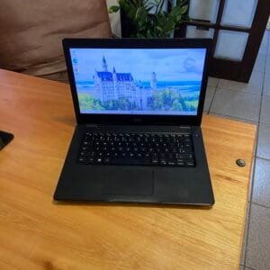 Dell Latitude 3490 Core i5 8250U 8GB Ram 256GB Ssd 14 pol HD