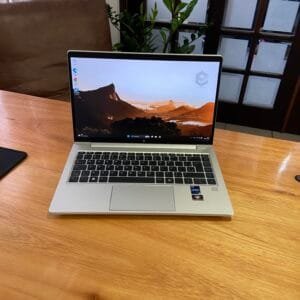 HP Elitebook 640 Core i5 1245U vPro 16GB Ram 256GB Ssd 14 pol FHD